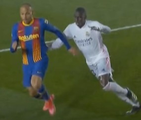 kaiyun体育-科曼赛后坚称点球没判到底是不是耍赖？