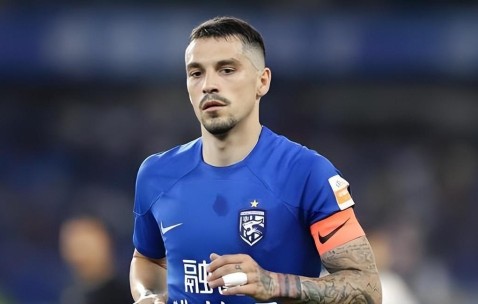 kaiyun体育-斯坦丘加盟大连英博后做出重要决定，事关本土球员留洋，引发热议